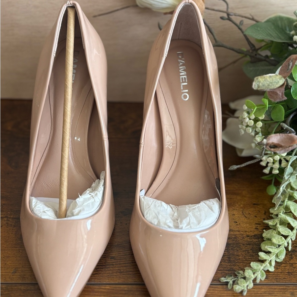 Women's Nude Patent Leather Pumps 9M